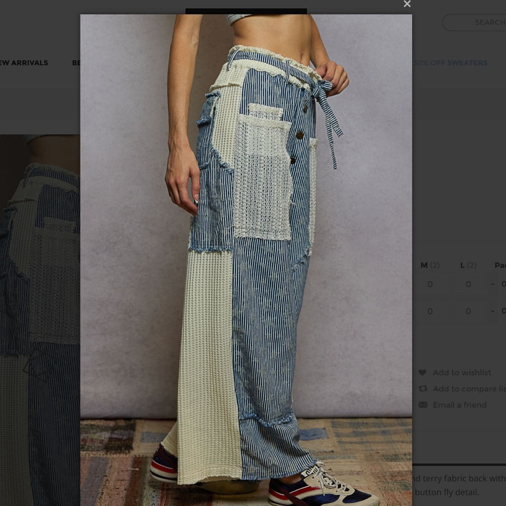 POL " Leslie " POL Roomy Fit Pants in Mixed Fabrics Detail - Picture 2 of 5